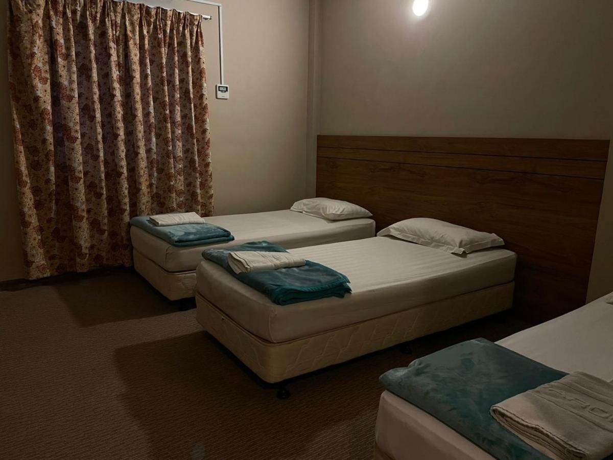 Baron Water Front Motel Kuah Exterior photo